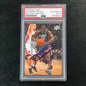 2008-09 Upper Deck Basketball #20 Raymond Felton Signed Card AUTO PSA/DNA Slabbe
