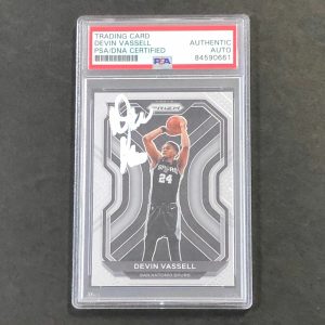 2020-21 Panini Prizm #252 Devin Vassell Signed Card AUTO PSA/DNA Slabbed RC Spur