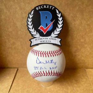 DON MATTINGLY NEW YORK YANKEES SIGNED AUTO M.L. BASEBALL BECKETT WITNESSED WT901