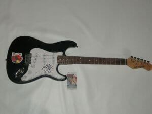 MEAT LOAF SIGNED BLACK ELECTRIC GUITAR BAT OUT OF HELL PROOF JSA COA 4 COLLECTIBLE MEMORABILIA