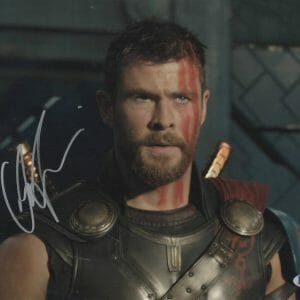 CHRIS HEMSWORTH THOR SIGNED 11X14 PHOTO THE AVENGERS AUTOGRAPH BECKETT COA 3