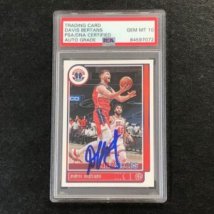 2021-22 NBA Hoops #130 Davis Bertans Signed Card AUTO 10 PSA/DNA Slabbed Wizards