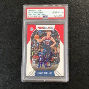 2020-21 NBA Hoops #124 Davis Bertans Signed Card AUTO 10 PSA/DNA Slabbed Wizards