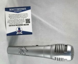 RUTH POINTER SIGNED MICROPHONE POINTER SISTERS BECKETT BAS COA COLLECTIBLE MEMORABILIA