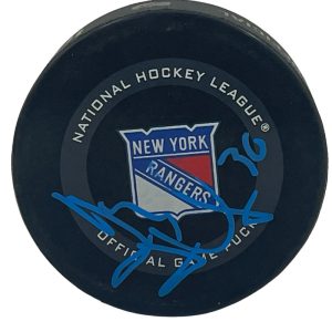 HENRIK LUNDQVIST SIGNED NEW YORK RANGERS OFFICIAL GAME PUCK AUTOGRAPH BECKETT 4
