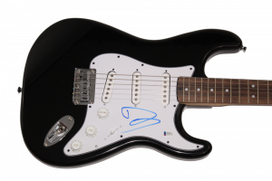 DAVE GROHL SIGNED AUTOGRAPH FS BLACK FENDER ELECTRIC GUITAR FOO FIGHTERS BAS COA COLLECTIBLE MEMORABILIA
