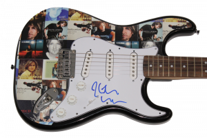 KEITH URBAN SIGNED AUTOGRAPH FULL SIZE CUSTOM 1/1 FENDER ELECTRIC GUITAR W/ JSA COLLECTIBLE MEMORABILIA