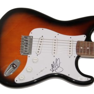 MIRANDA LAMBERT SIGNED AUTOGRAPH FENDER ELECTRIC GUITAR - COUNTRY BABE JSA COA