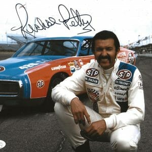Richard Petty Daytona 500 signed Nascar 8x10 photo autographed The King #8 JSA