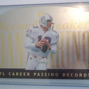 DAN MARINO UD SP RECORD BREAKER 3834/10,000 LARGE CARD W/CASE