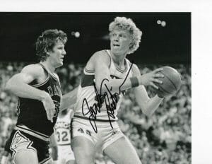 SEATLLE SUPERSONICS JACK SIKMA MAKING THE PASS SIGNED 8X10 COLLECTIBLE MEMORABILIA