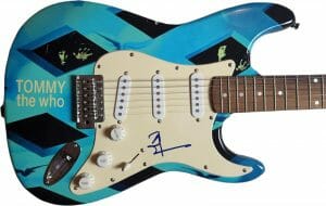 THE WHO PETE TOWNSHEND AUTOGRAPHED SIGNED CUSTOM GRAPHICS GUITAR UACC AFTAL COLLECTIBLE MEMORABILIA