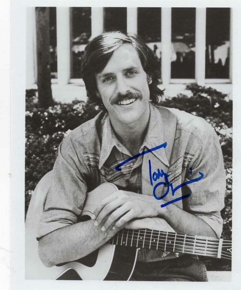 TOM CHAPIN FOLK SINGER GRAMMY WINNER SIGNED AUTOGRAPHED 8X10 PHOTO W ...