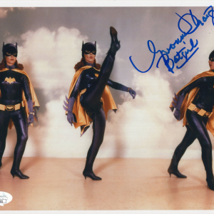 YVONNE CRAIG HAND SIGNED 8x10 COLOR PHOTO SEXY LEGKICK BATGIRL JSA