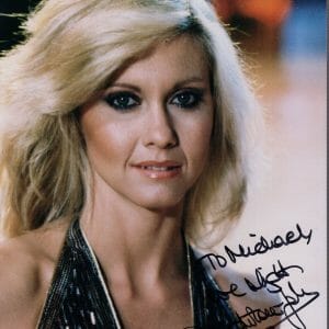 OLIVIA NEWTON JOHN HAND SIGNED 8x10 PHOTO GORGEOUS POSE TO MICHAEL JSA