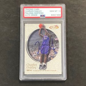 2000-01 Fleer Future #104 Charles Oakley Signed Card AUTO 10 PSA Slabbed Raptors
