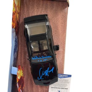 DAVID HASSELHOFF WILLIAM DANIELS SIGNED KNIGHT RIDER DIECAST 1:24 CAR BECKETT 40