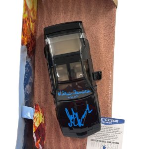 DAVID HASSELHOFF WILLIAM DANIELS SIGNED KNIGHT RIDER DIECAST 1:24 CAR BECKETT 46