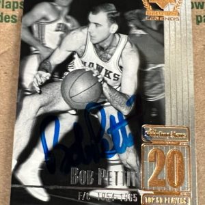 Bob Pettit signed autographed 1999 Upper Deck Century Legends Card