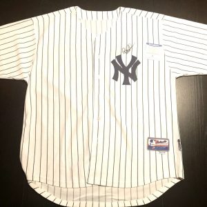 DEIVI GARCIA HAND SIGNED NEW YORK YANKEES JERSEY BECKETT CERT