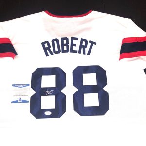 LUIS ROBERT HAND SIGNED CHICAGO WHITESOX THROWBACK JERSEY BECKETT WITNESSED
