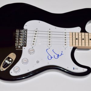 Dr. Dre Signed Autograph Electric Guitar Hip Hop N.W.A. The Chronic Beckett COA