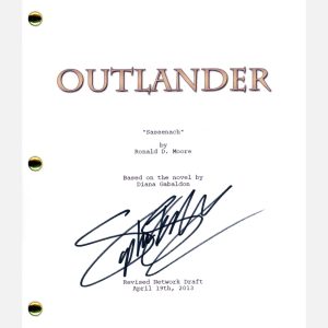 Sophie Skelton Signed Autographed Outlander Pilot Episode Script ACOA COA