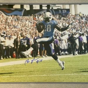 CHRIS JOHNSON SIGNED 16X20 PHOTO TENNESSEE TITANS BECKETT BAS AUTOGRAPH AUTO COA