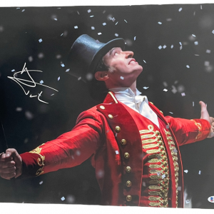 HUGH JACKMAN SIGNED 16X20 PHOTO THE GREATEST SHOWMAN AUTOGRAPH BECKETT COA 2