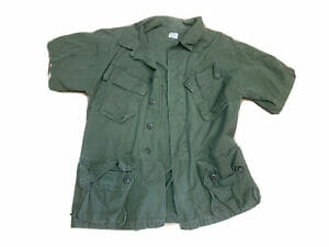 Vtg Vietnam Era Slant Pocket Green Short Sleeve Shirt Size Med Reg 8405-935-4708