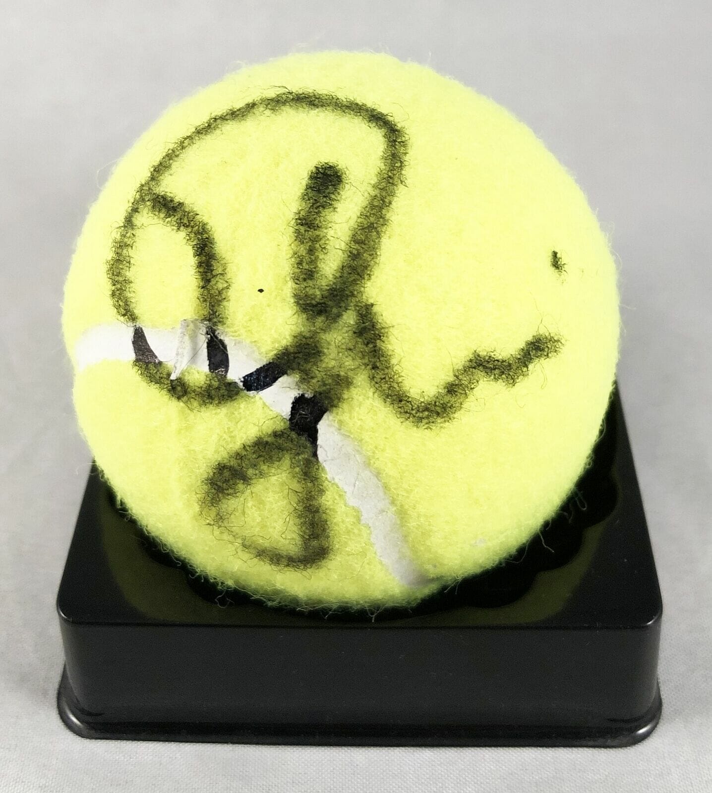 Eugenie Bouchard Signed Tennis Ball 1 COA | Autographia