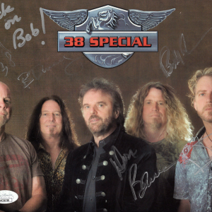 38 SPECIAL HAND SIGNED 8x10 COLOR GROUP PHOTO SIGNED BY ALL TO BOB JSA