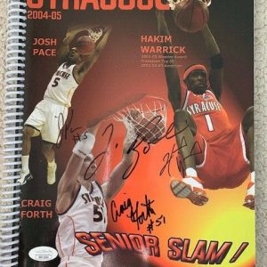 2004-05 SYRACUSE BASKETBALL MEDIA GUIDE SIGNED BY 7 BOEHEIM+GMAC+HAK JSA
