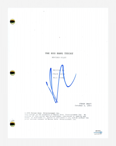KALEY CUOCO SIGNED AUTOGRAPHED THE BIG BANG THEORY PILOT EPISODE SCRIPT ACOA COA COLLECTIBLE MEMORABILIA
