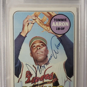 1969 TOPPS TOMMIE AARON #128 BRAVES AUTO SIGNED CERTIFIED BECKETT CARD