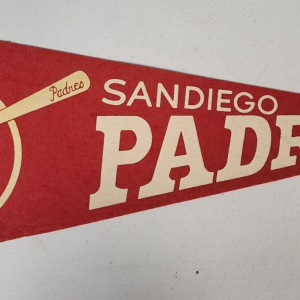 VINTAGE MLB 60'S 70'S SAN DIEGO PADRES BASEBALL PENNANT FLAG RARE