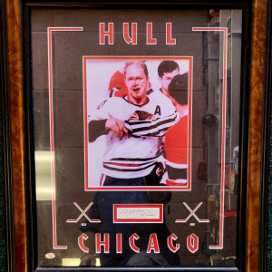 BOBBY HULL BLACKHAWKS NHL SIGNED AUTOGRAPHED CUT MATTED FRAMED AUTHENTIC