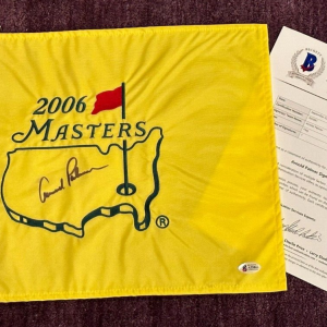 ARNOLD PALMER Signed 2006 MASTERS Embroidered Pin Flag w/ Beckett LOA