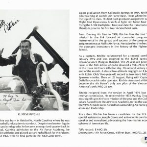 STEVE RITCHIE SIGNED 8X10 PSA DNA AL63455 VIETNAM ACE