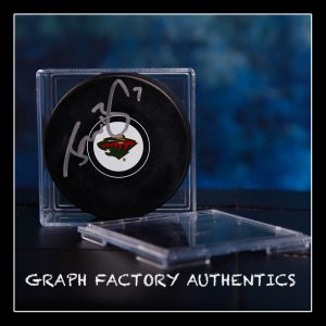 **GFA Minnesota Wild * JONATHAN BLUM * Signed NHL Logo Puck AD2 COA**