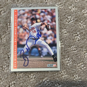 Ben McDonald signed autographed 1993 Fleer Baltimore Orioles Baseball Card #169
Opens in a new window or tab