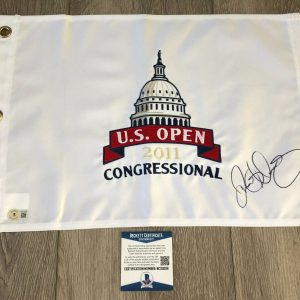 RORY MCILROY SIGNED AUTHENTIC 2011 US OPEN GOLF PIN FLAG & BECKETT BAS COA
Opens in a new window or tab