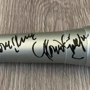 GLORIA ESTEFAN SIGNED AUTOGRAPH NEW MICROPHONE A w/EXACT PROOF & BECKETT BAS COA
