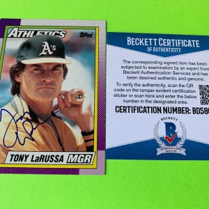 Tony LaRussa Oakland A's 1990 Topps Rookie Card Signed Auto BAS COA