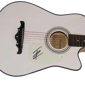 THOMAS RHETT SIGNED AUTOGRAPH FULL SIZE ACOUSTIC GUITAR - COUNTRY MUSIC STUD JSA
