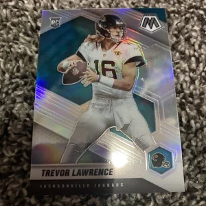 TREVOR LAWRENCE - 2021 Panini Mosaic Prizm Silver Rookie Variation READ
