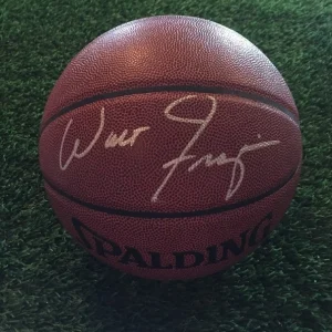 WALT FRAZIER AUTOGRAPHED SPALDING BASKETBALL HOF KNICKS JSA/COA G01951
