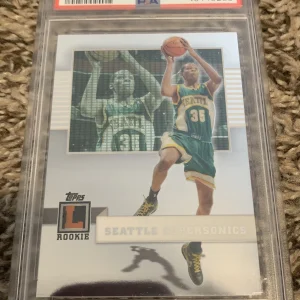 07/08 Kevin Durant Topps Letterman SSP RC 12/599 PSA 7 RARE$$
