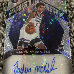 2020-21 Prizm Fast Break Jaden McDaniels Disco Auto #FR-JMD
