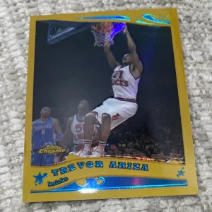 TREVOR ARIZA 2005 06 TOPPS CHROME GOLD REFRACTOR LAKERS 42/99
